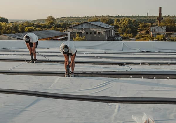 Sherriff Goslin Roofing doing roofing system 